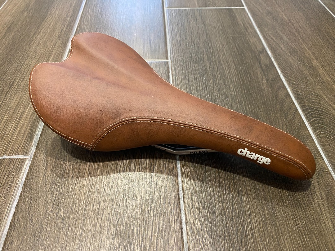Saddle charge shop