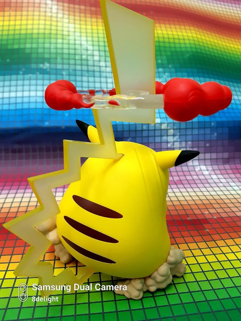 Epic Cute Giant Chubby Pikachu Figurine Gigantamax Kyodaimax Pokemon 25th Celebrations Premium