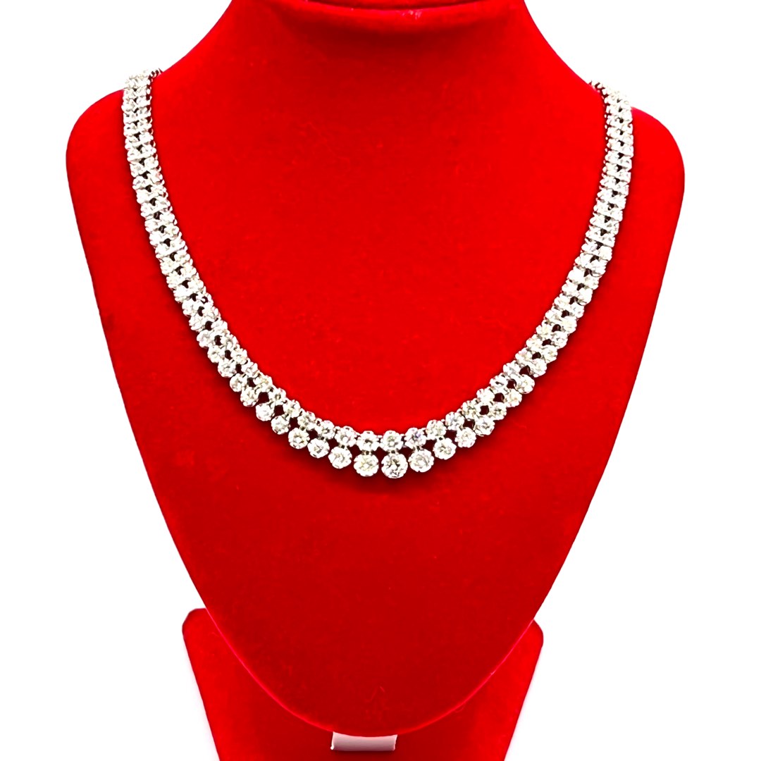Red hot sale diamond choker