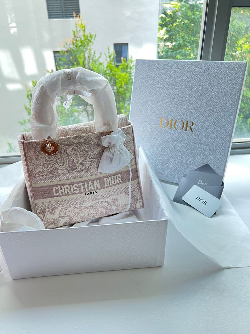Christian Dior MEDIUM LADY D-LITE BAG Rose Des Vents Toile de Jouy  Embroidery