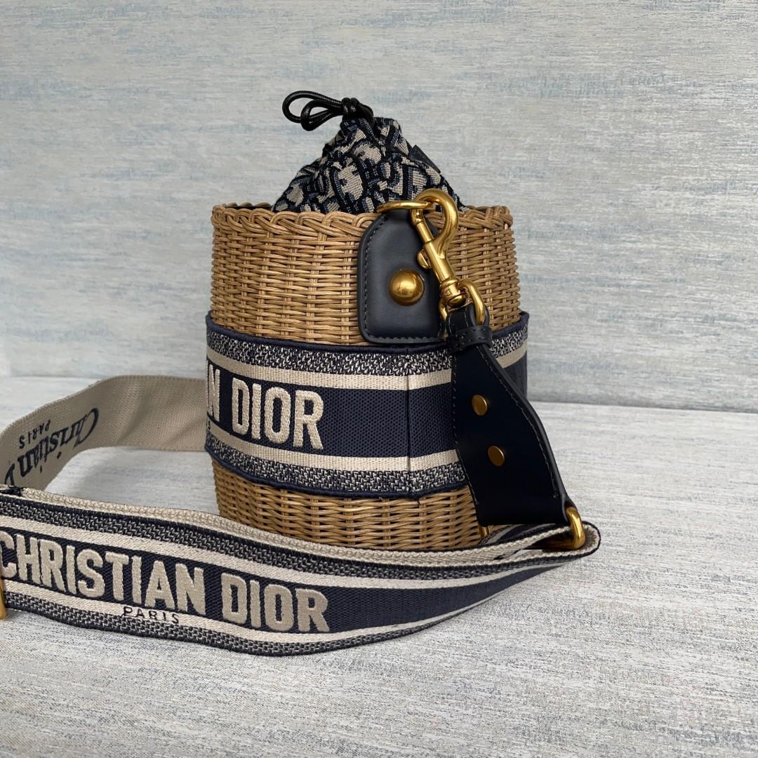 Dior drum bag store
