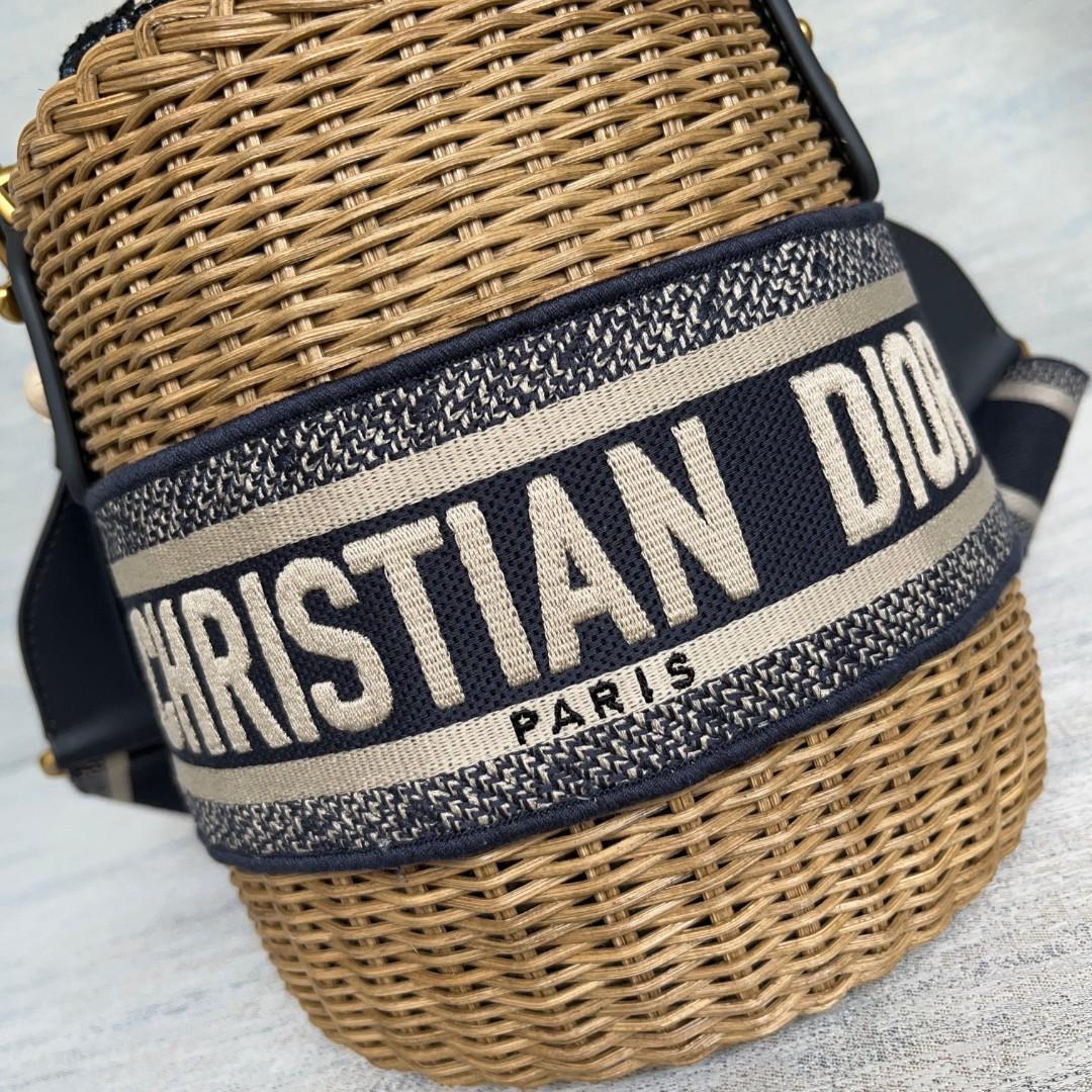 Dior drum bag store