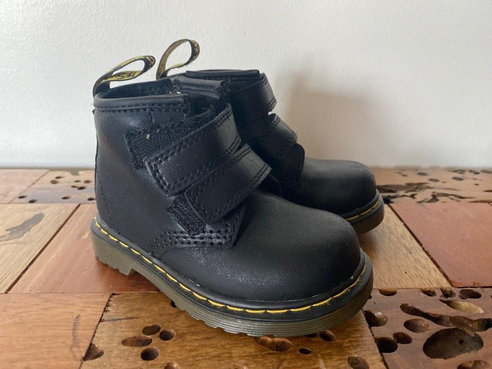 Dr. Martens Baby Boots, Babies & Kids, Babies & Kids Fashion on Carousell