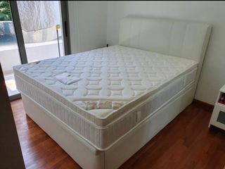 (Category: ) located in . Submitted by abbybb18 (Listing ID 1181573647, Image 1). Description: .