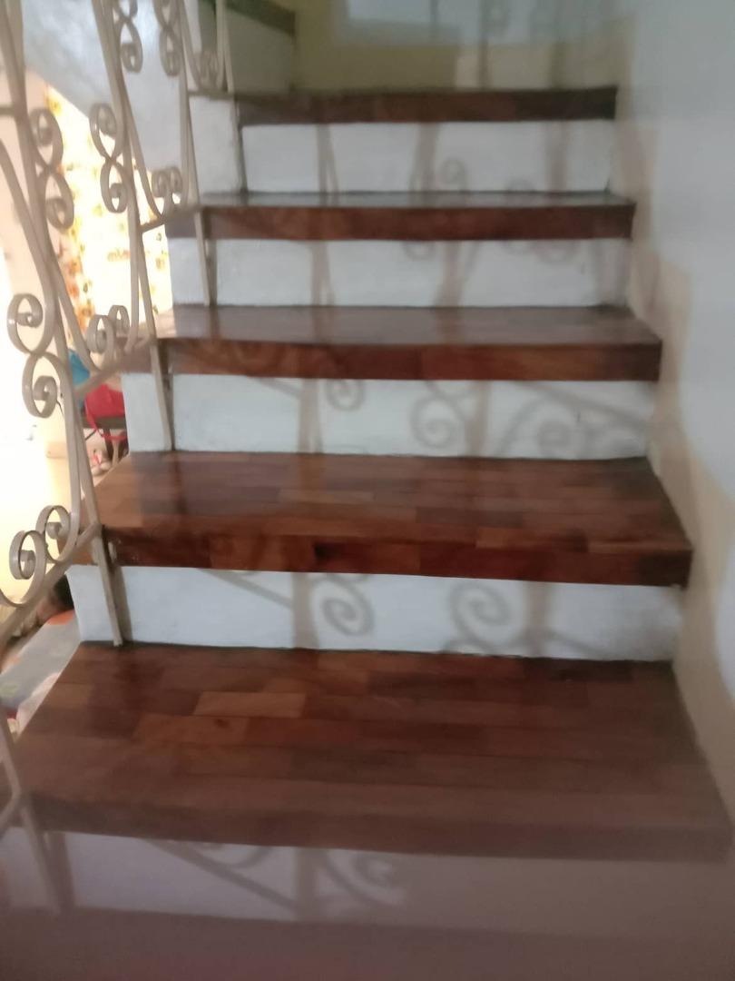 Foreclosed 2 Storey House & Lot for SALE in North Fairview Park Subd QC