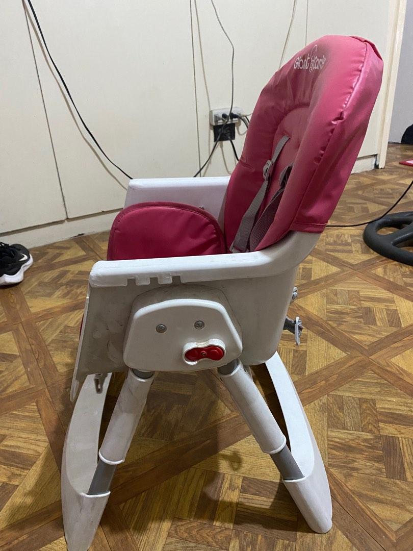 Giant Carrier High Chair, Babies & Kids, Baby Nursery & Kids Furniture
