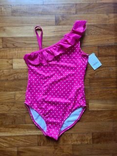 (Category: ) located in . Submitted by love_35 (Listing ID 1181620817, Image 1). Description: .