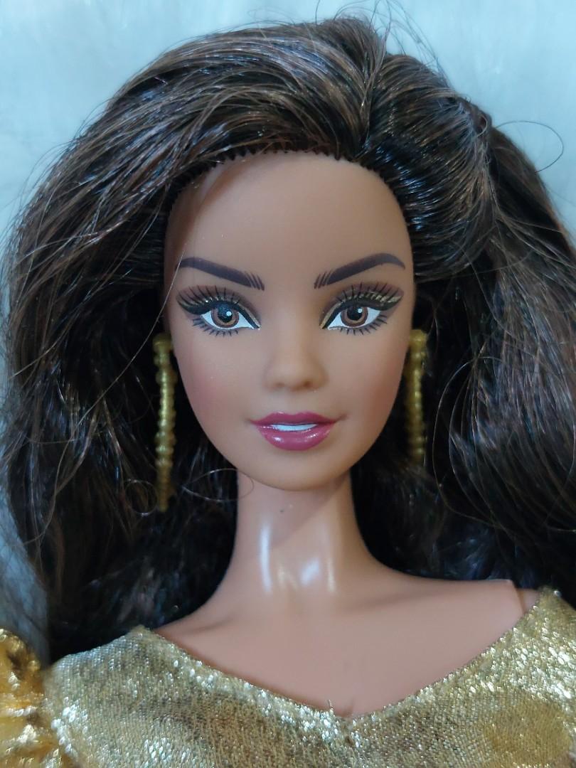Barbie holiday sales 2020 latina