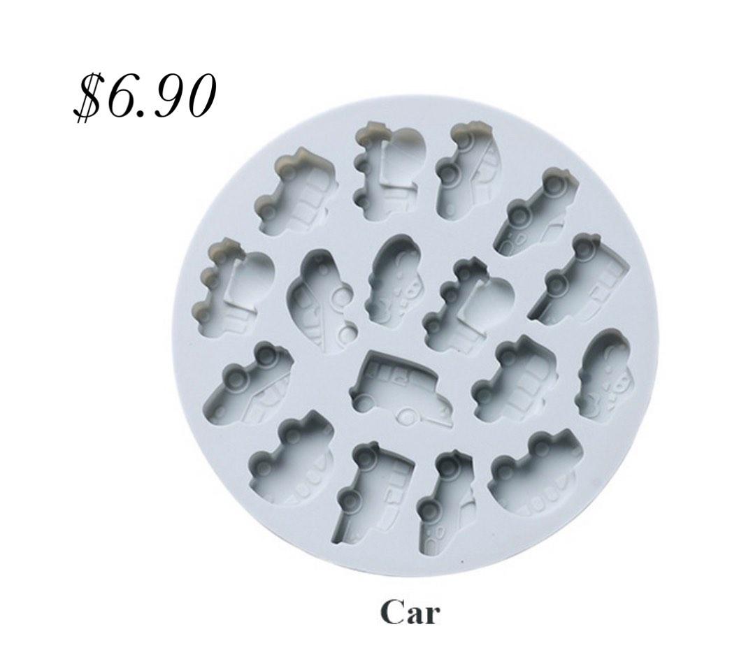 Jelly/Agar agar/cupcakes/chocolate/soap silicone moulds Hello kitty, Furniture & Home Living