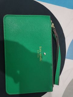 (Category: ) located in . Submitted by declutteringfrommakati (Listing ID 1181692962, Image 1). Description: .