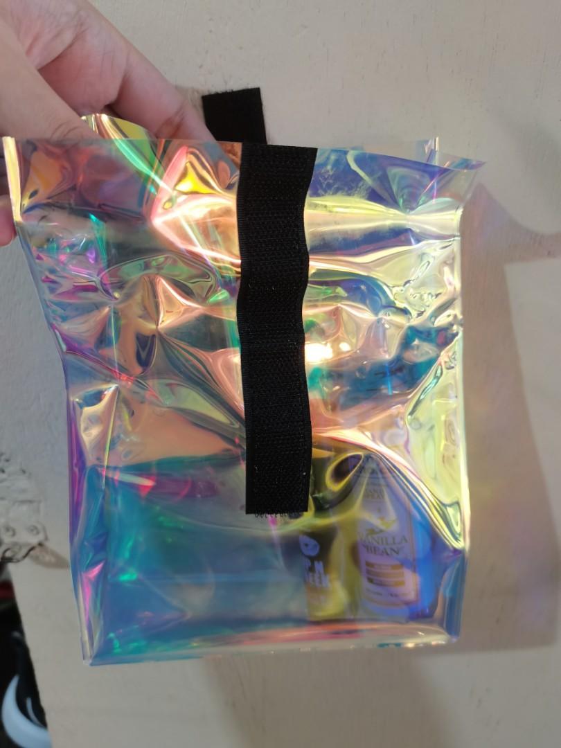 MAC Holographic Pouch