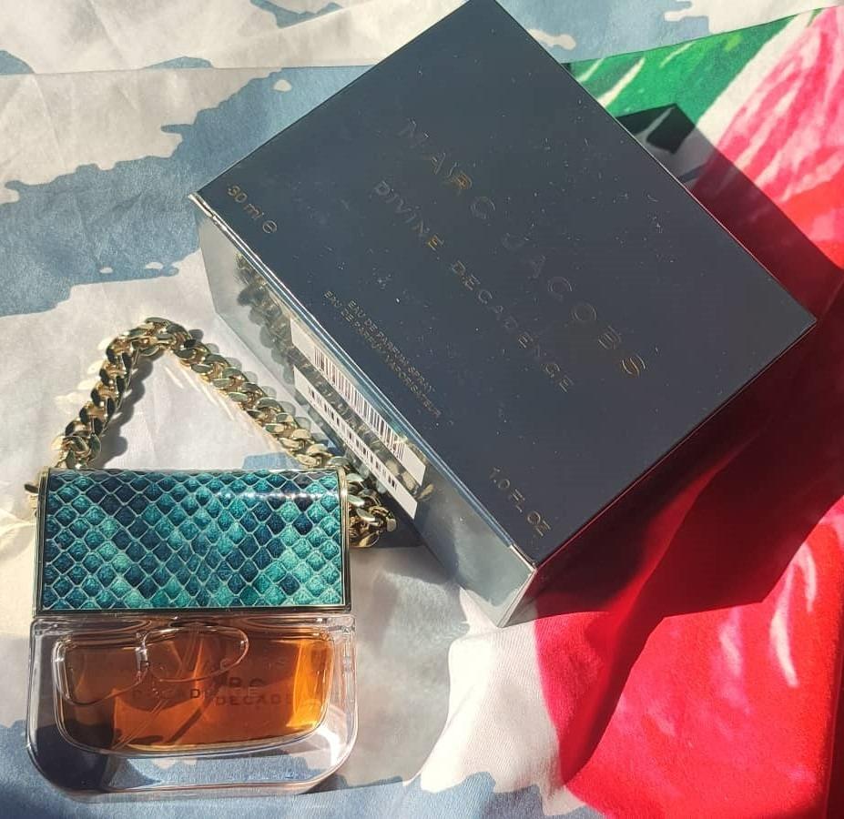 Marc jacobs divine decadence 30ml on sale