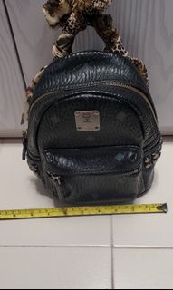 （分類：）位於 。 由 preloved711 提交（商品編號 1181621884，圖片 1）。簡介： 。