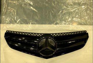 Mercedes Original Front Grille In Glossy Black