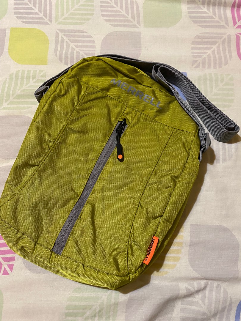 Merrell sling bag hot sale