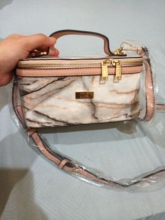 Mc collection bags hotsell bata