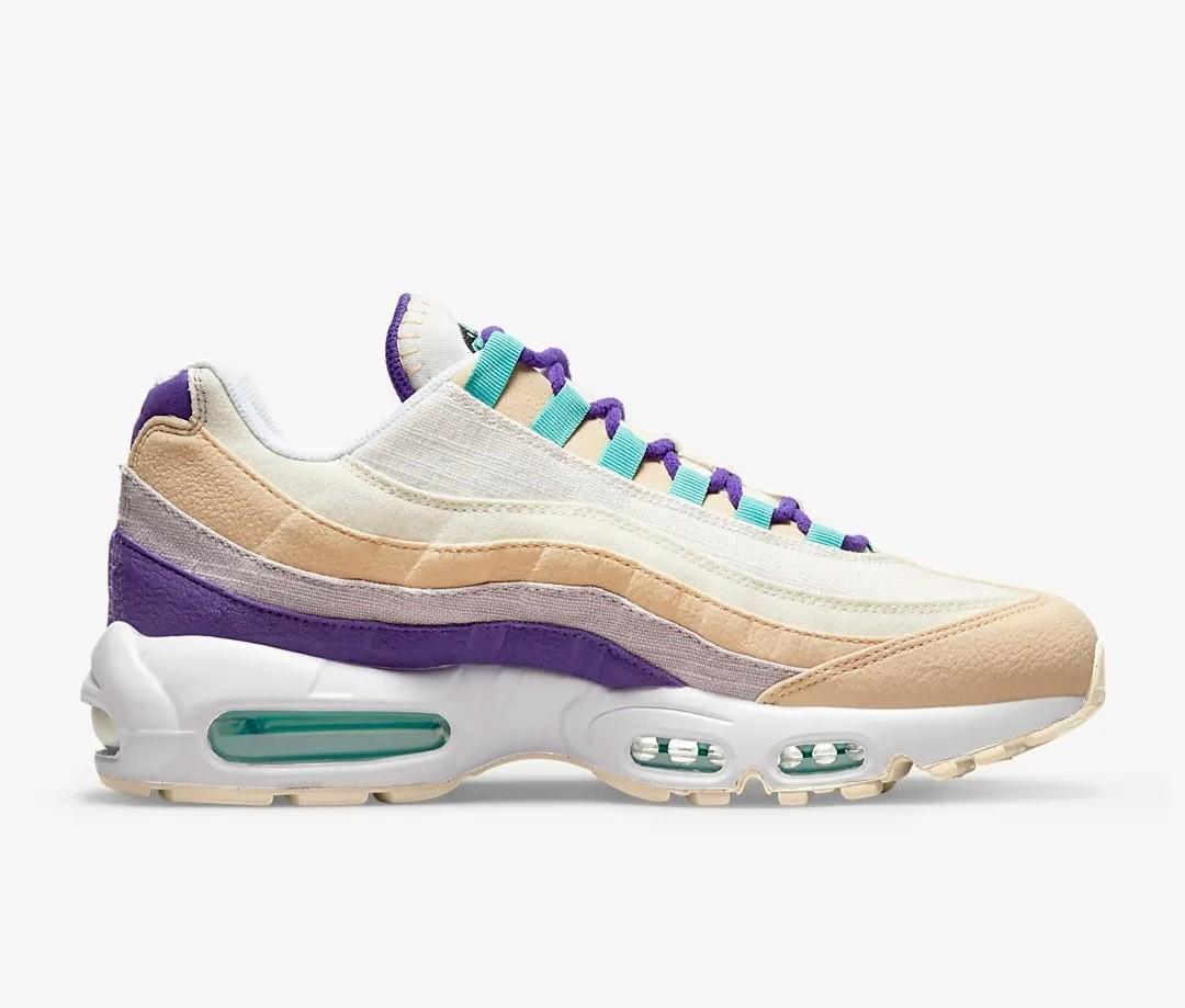 Purple and white air max 95 best sale