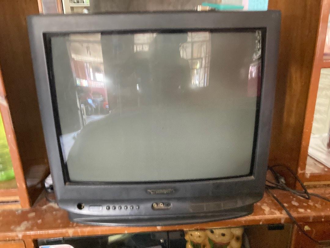 OLD TV (STILL WORKING), TV & Home Appliances, TV & Entertainment, TV on