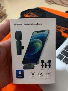 OMZM Techs Wireless Lavalier Microphone for iOS and Android (Lightning x Type C)