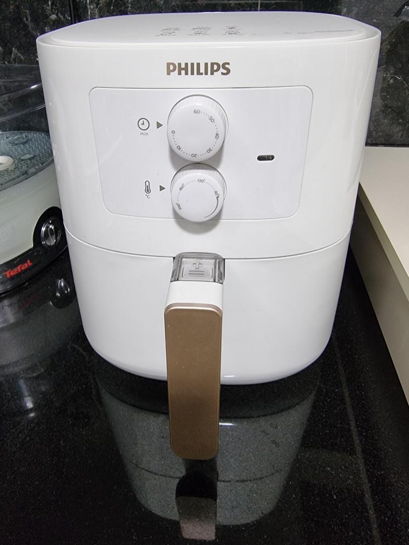 Philips Essential Compact Airfryer In White HD9200/21