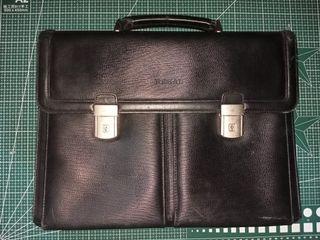 Regal document laptop bag
