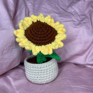 (Category: ) located in . Submitted by loosethreadsx (Listing ID 1181594014, Image 1). Description: .