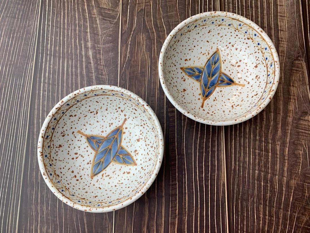 Speckled bowl with blue leaves (Category: Other Kitchenware & Tableware) located in Paranaque City. Submitted by bfria (Listing ID 1181564764, Image 1). Description: Dimensions - D: 5.2” & H: 1.6”.