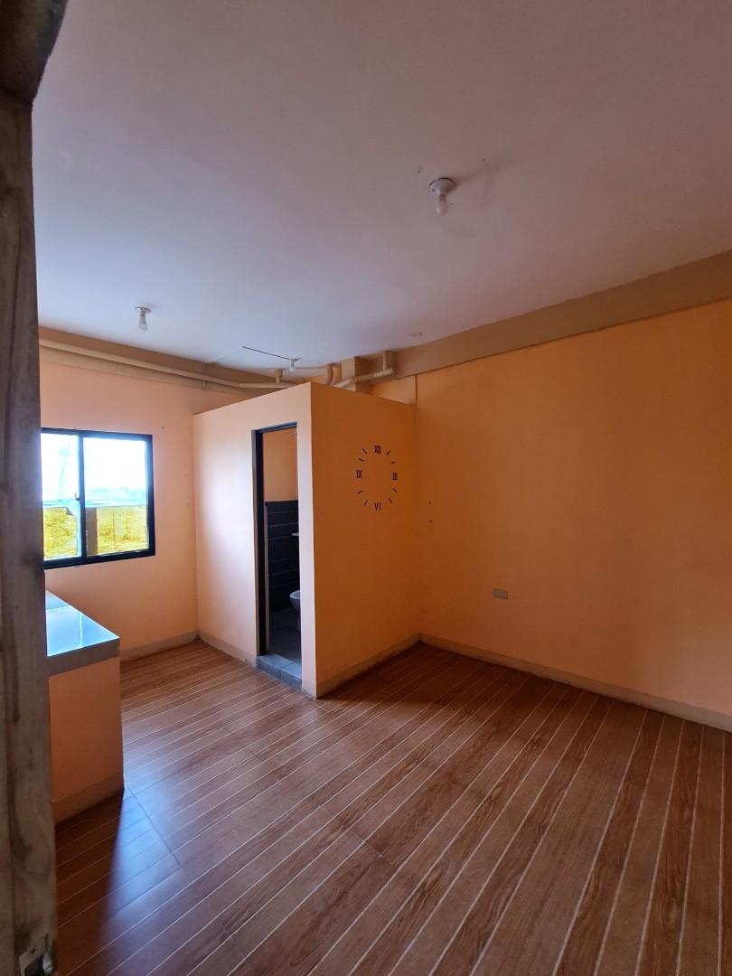 Studio type apartment near Vista Mall Taguig / Mckinley / BGC, Property