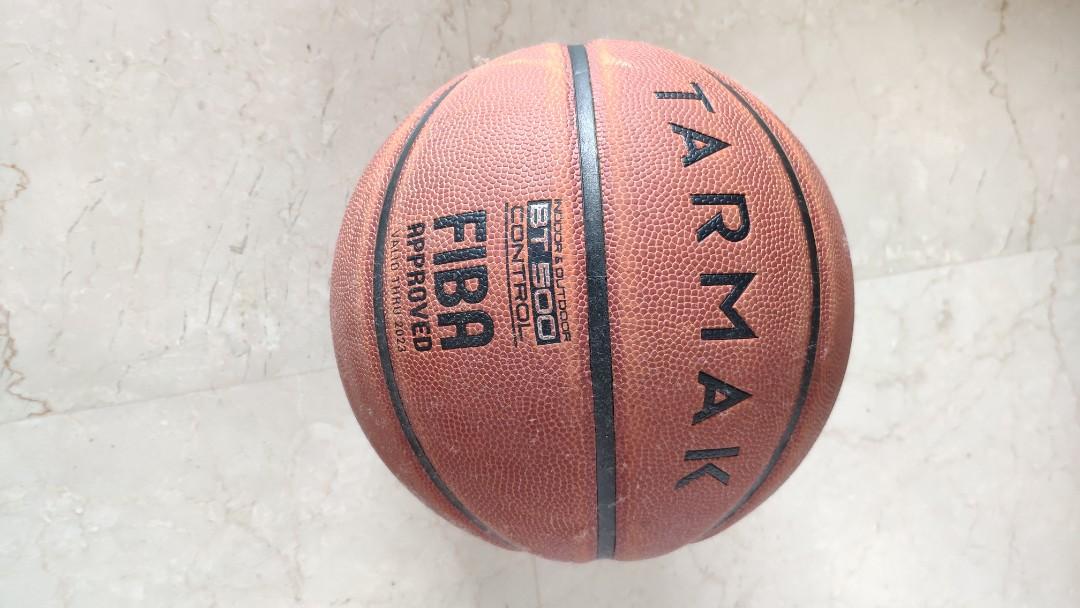 Tarmak FIBA basketball size 5, Sports Equipment, Sports & Games, Racket