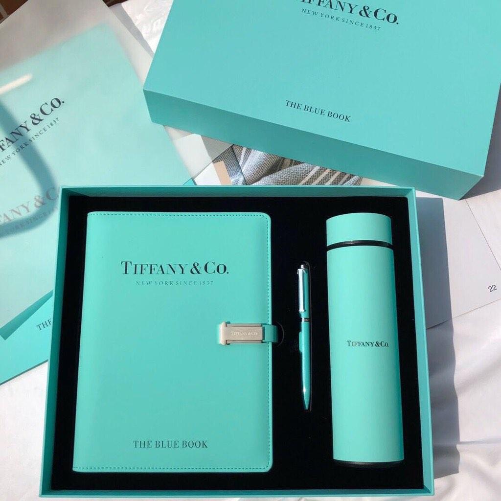 Tiffany store pen set