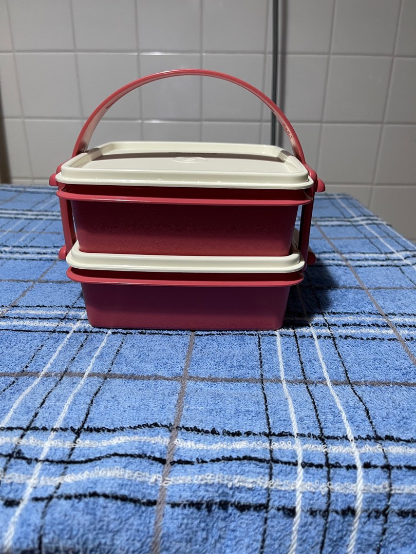 Vintage Tupperware Lunch Box, Furniture & Home Living, Kitchenware