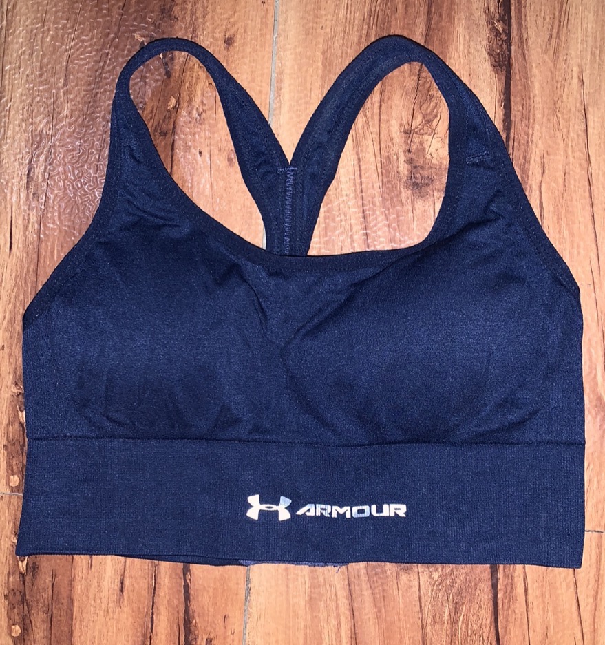 Under Armor Sports Bra, Women's Fashion, Activewear on Carousell