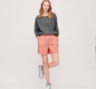 Uniqlo linen cotton shorts (pink)