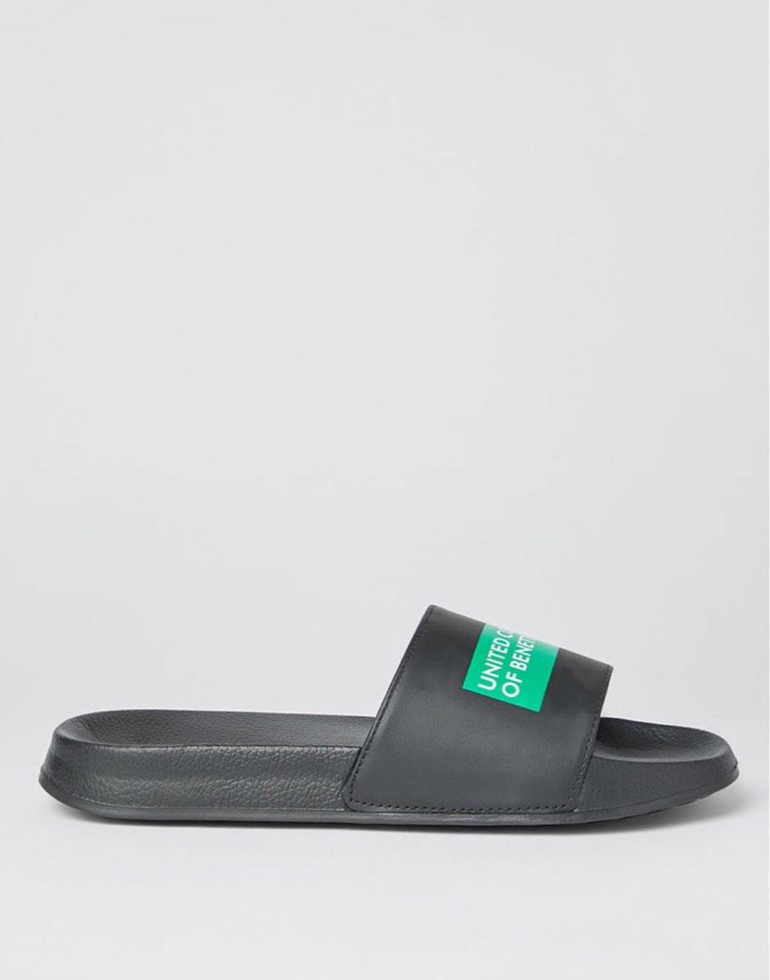 benetton slides black