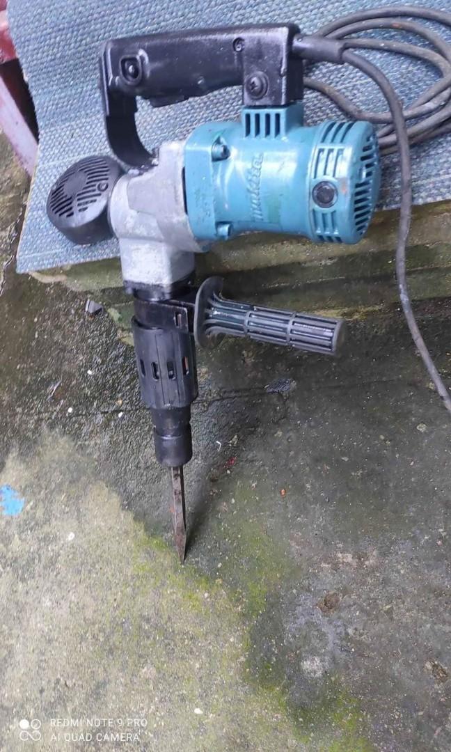 Second hand online demolition hammer