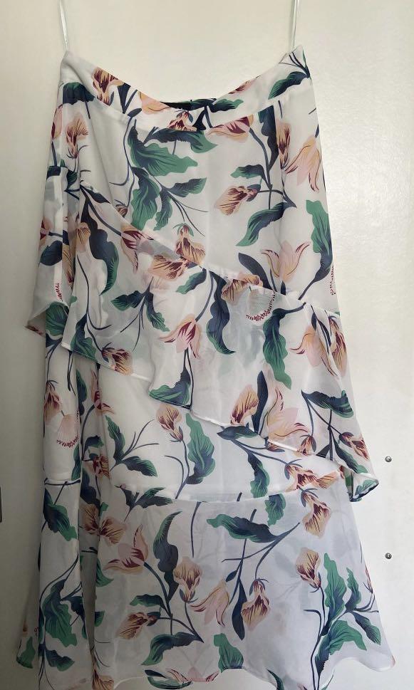 White floral maxi skirt on sale
