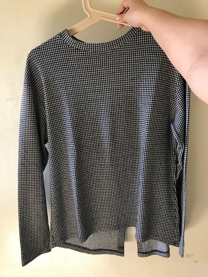 Zara Longsleeve (Category: Longsleeves) located in Quezon City. Submitted by yanchesca (Listing ID 1181588368, Image 1). Description: So pretty in actual. It wont fit on me na.