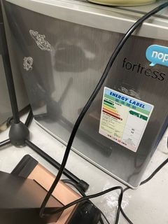 （分類：）位於 。 由 hpyb0 提交（商品編號 1176392578，圖片 1）。簡介： 。