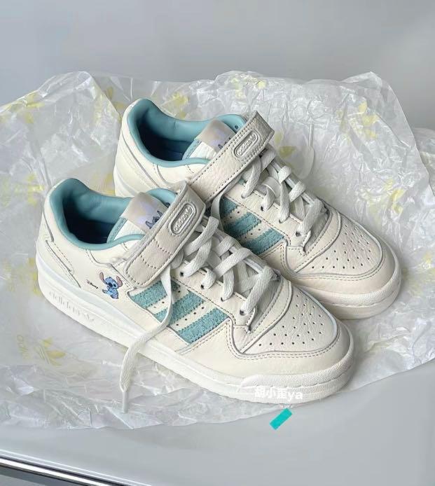 Adidas Forum Low Stitch, Women's Fashion, Footwear, Sneakers on Carousell