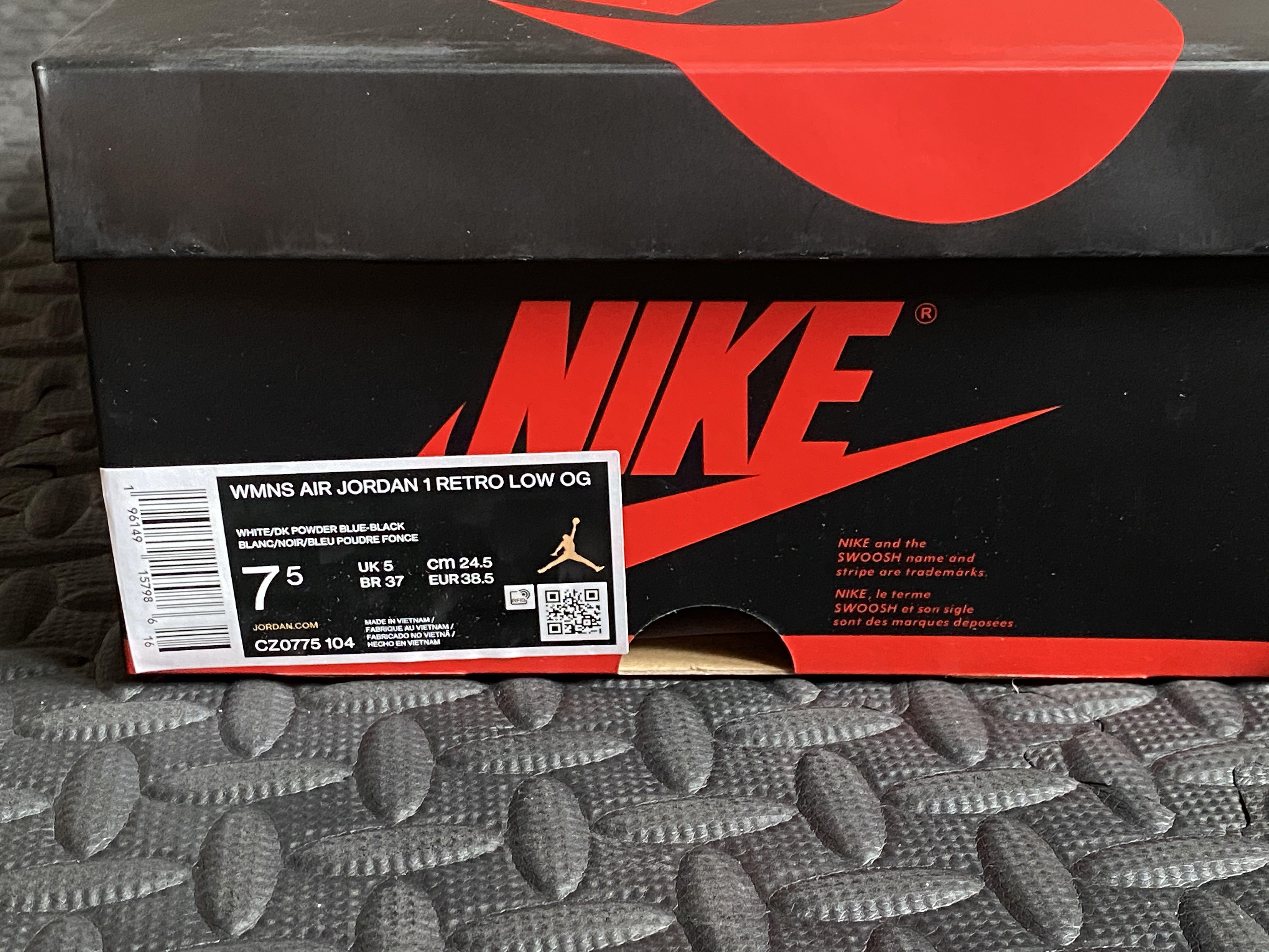 Air Jordan 1 Retro Low OG (Category: Sneakers) located in Quezon City. Submitted by cheekbuns (Listing ID 1176245792, Image 3). Description: - Authentic. Bought from Nike website. - Used once. - Size us7.5 / eu38.5 / 24.5cm - Delivery to be shouldered by buyer. - MOP: Bank transfer or Gcash. .