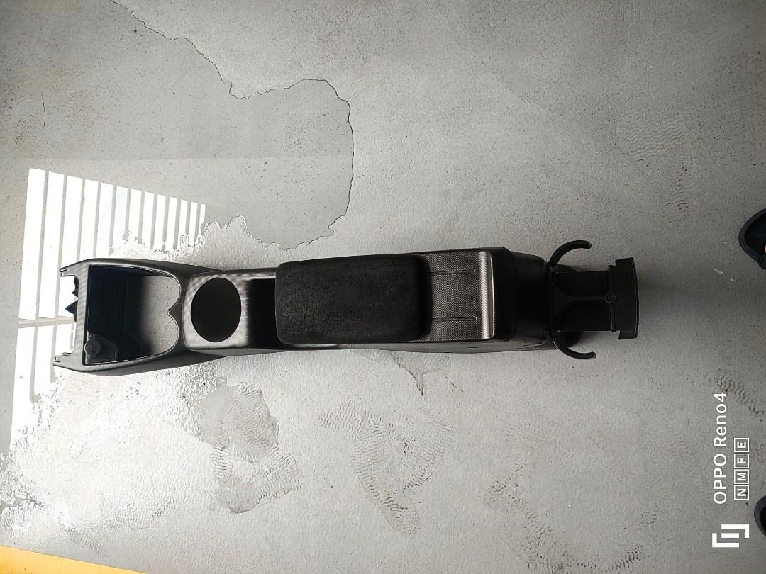 Armrest Honda Fit Gd3 Slide, Auto Accessories on Carousell