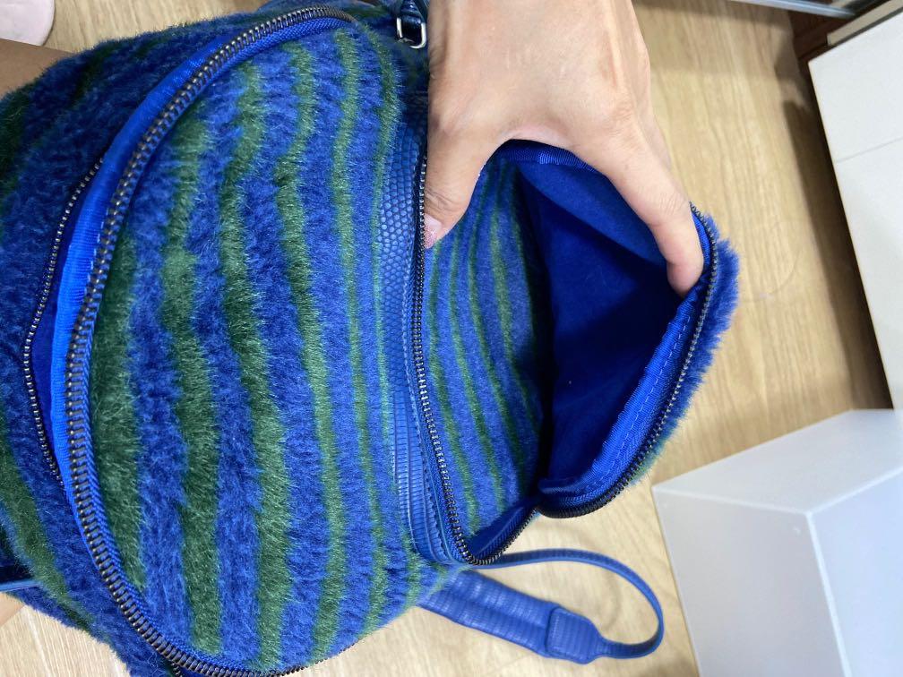 Authentic Quinn backpack, Women's Fashion, Bags & Wallets, Backpacks on