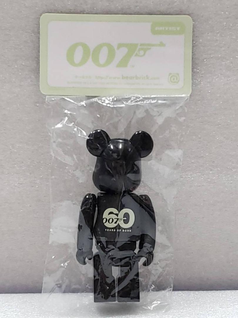 Pre-Order] Bearbrick Series 44 007 (Artist) - 60th YEARS OF