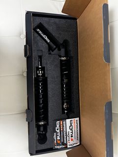 （分類：）位於 。 由 pp852 提交（商品編號 1176263890，圖片 1）。簡介： 。