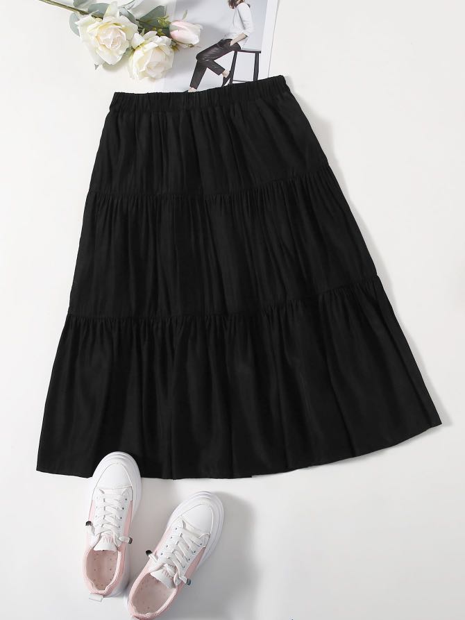 black ruffle hem skirt