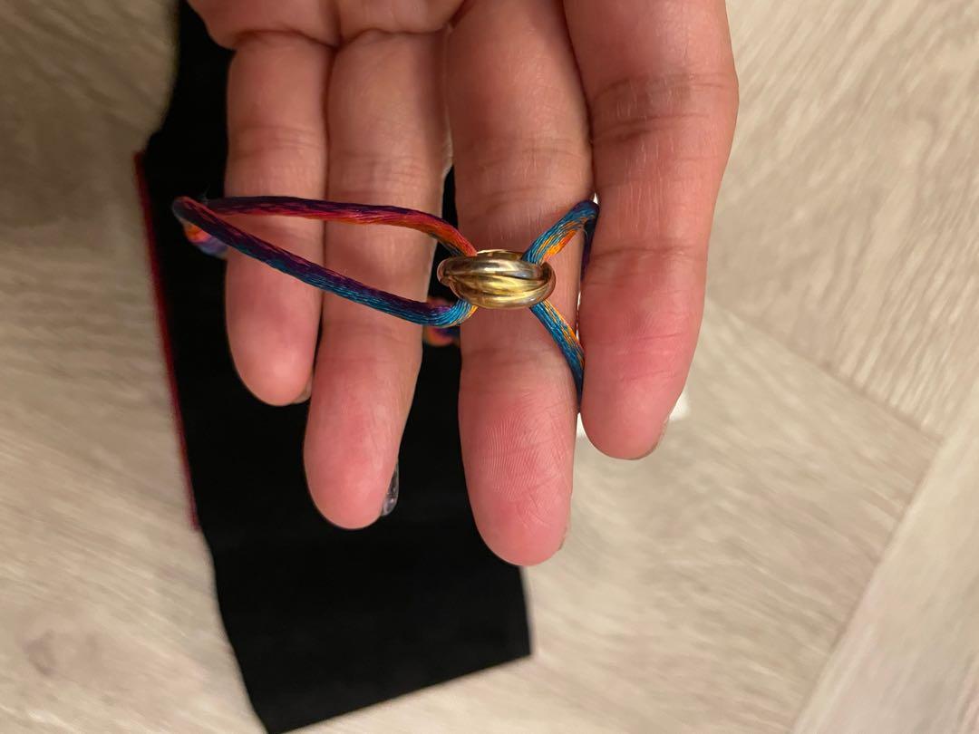 Cartier trinity discount bracelet meaning