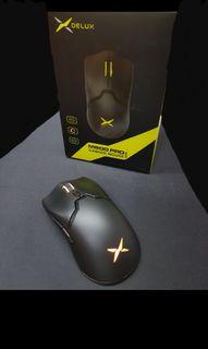 BNIB Delux m800 pro