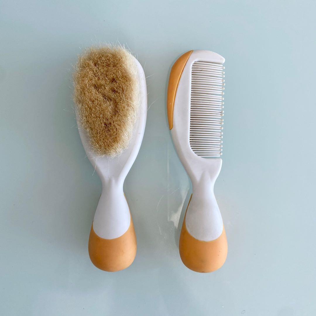Chicco baby brush and comb Babies Kids Bathing Changing