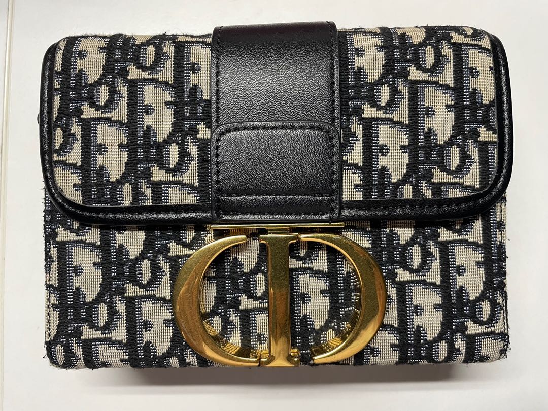 Christian Dior 30 Montaigne Box Bag Women s Fashion Bags