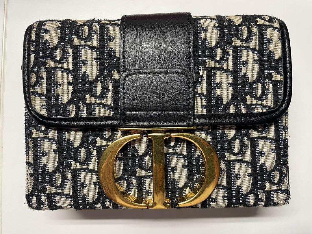 Dior 30 Montaigne Box Bag, Women's Fashion, Bags & Wallets, Cross-body Bags  on Carousell